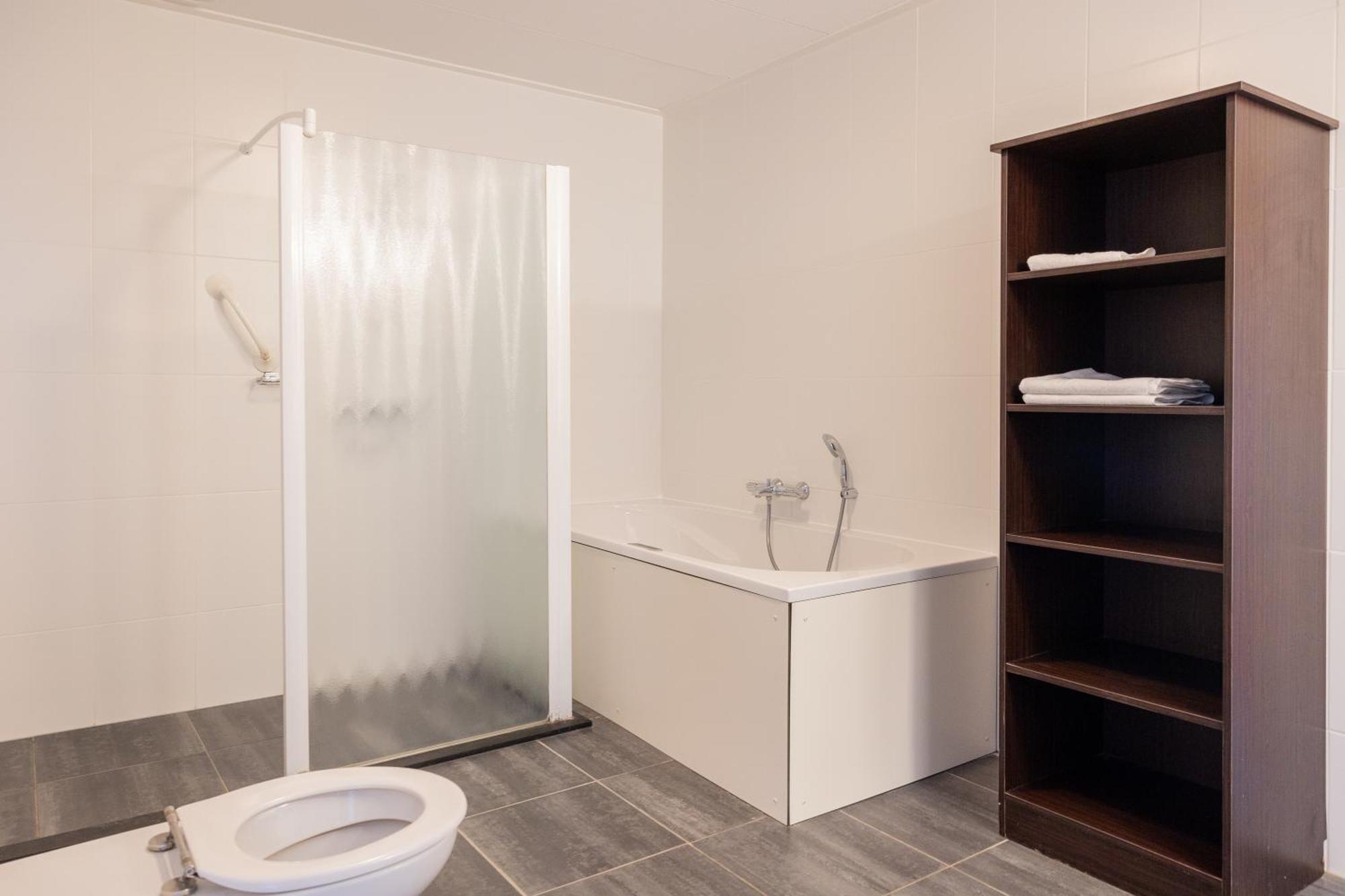 Vakantiepark Klein Vaarwater Buren  Pokój zdjęcie